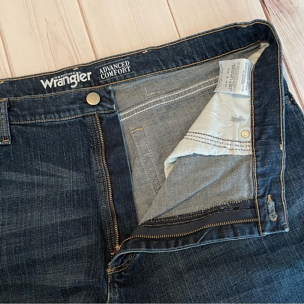 Wrangler Jeans Men’s 38x29 Blue Denim Advance Comfort Straight Stretch Casual - Picture 10 of 15
